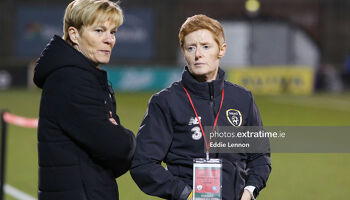 Eileen Gleeson (right) with Ireland manager Vera Pauw