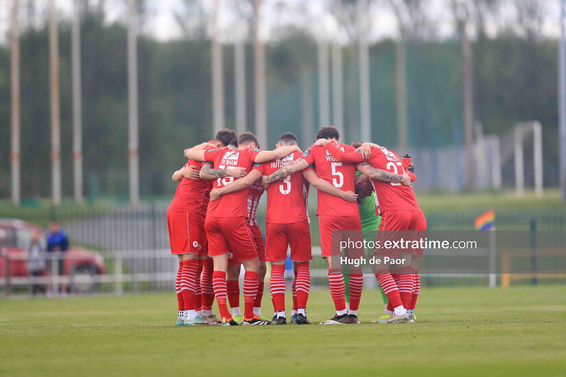 Sligo Rovers players in a huddle