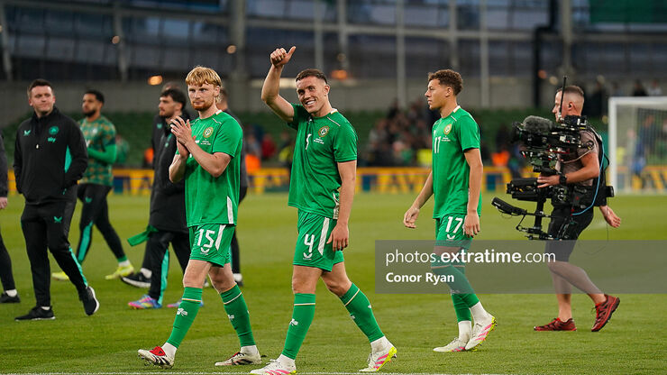 Dara O'Shea salutes the Ireland fans after a 1-1 draw with Senegal at the Aviva Stadium on Friday, 6 June 2025.