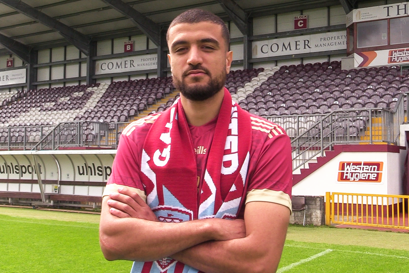 Wassim Aouacharia signs for Galway United