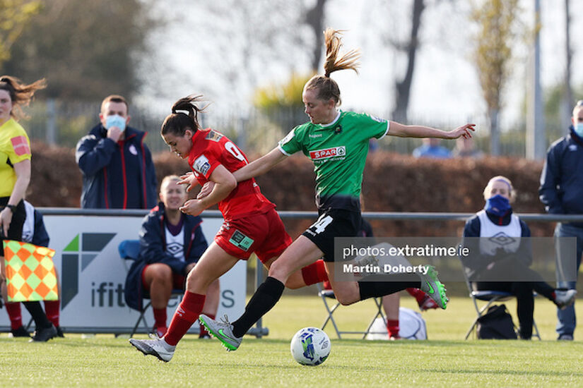 Emily Whelan of Shelbourne FC challenged by Claire Walsh of Peamount United