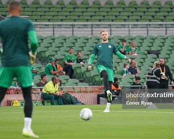 Caoimhín Kelleher warming up with Gavin Bazunu against the Netherland last month