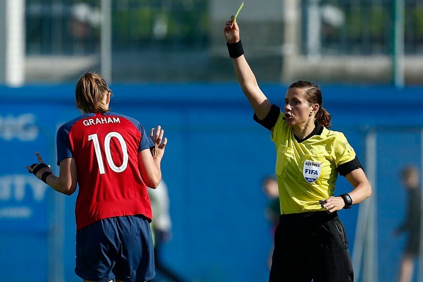 Referee Stéphanie Frappart hands out a yellow card to Norway's Caroline Graham Hansen during their 2-0 World Cup qualifying win over the Republic of Ireland in 2018.