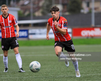 Adam O'Reilly in action for Derry City against Drogheda United