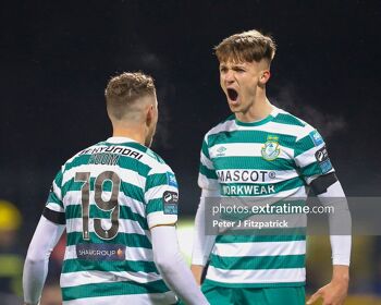 Johnny Kenny celebrates with Markus Poom after scoring against Derry City in Tallaght alst April