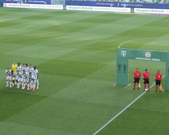 Ferencvaros lineup ahead of kick-off in Budapest