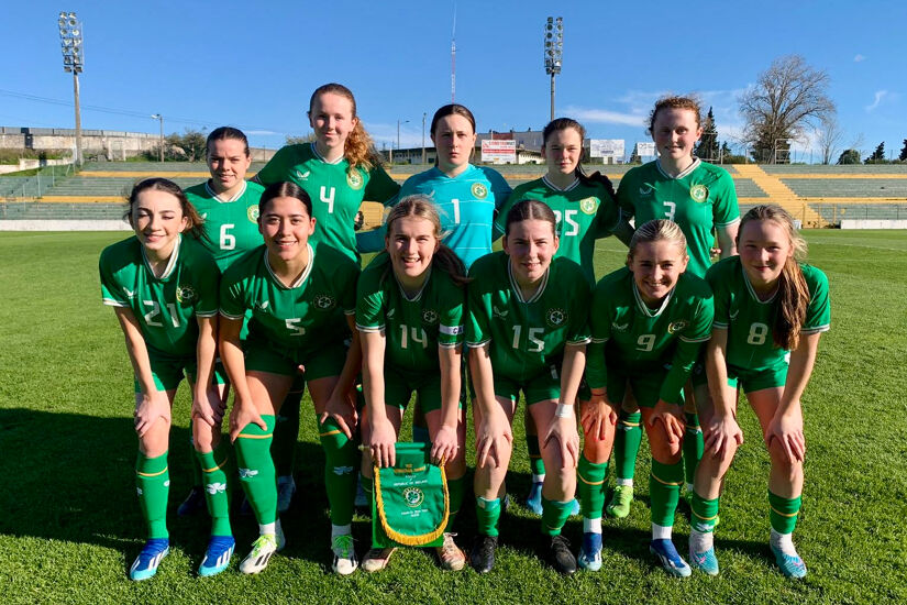 Under-17 Women's team prior to kick-off against South Korea