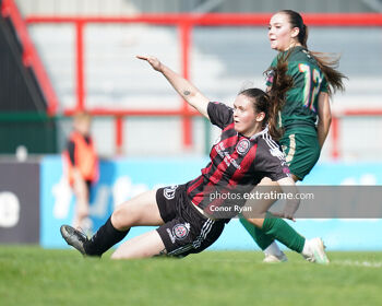 Jodie Griffin Galway FC gets a shot away as Lisa Murphy Bohemian FC slides in