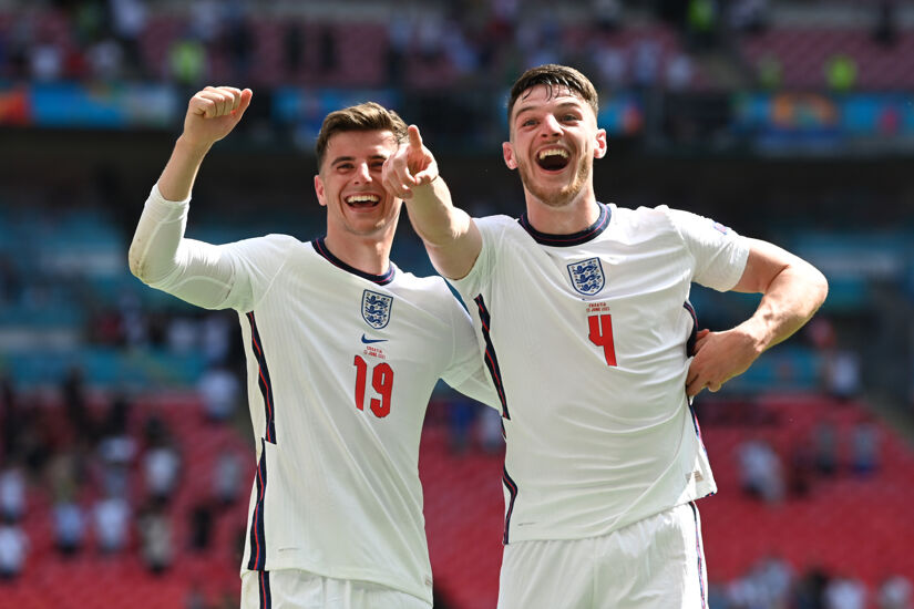 Declan Rice (right) and Mason Mount during the UEFA Euro 2020 Championship Group D match between England and Croatia at Wembley Stadium on June 13, 2021 in London, England.