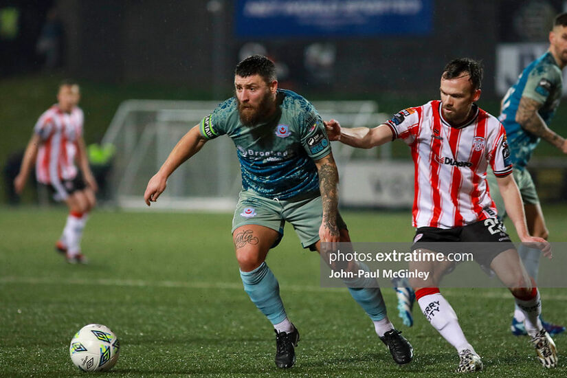 Gary Deegan in action against Derry City