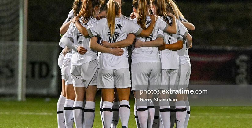 Ellen Molloy's Wexford side marched into the semi final draw following a late win over DLR Waves