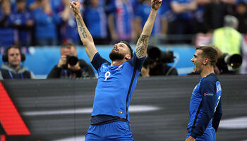 Olivier Giroud is just two goals behind Thierry Henry in the all time list of French goalscorer at international level