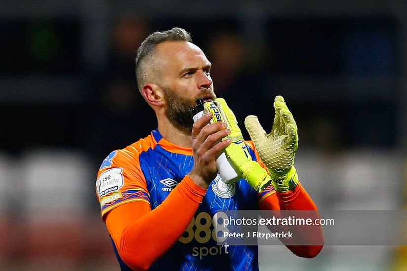 Alan Mannus