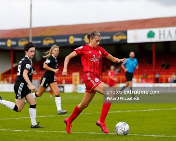 Abbie Larkin in possession during Shelbourne's 2-1 win over Cork City at Tolka Park on Saturday, 1 October 2022.
