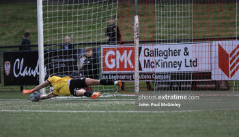 Leon Pohls saves Ben Doherty's late penalty kick