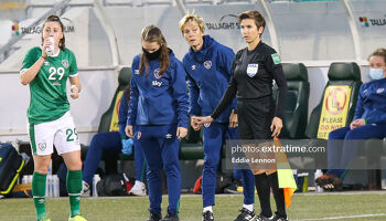 Michelle O'Neill was the assistant referee when Ireland beat Australia 3-2 in Tallaght in 2021