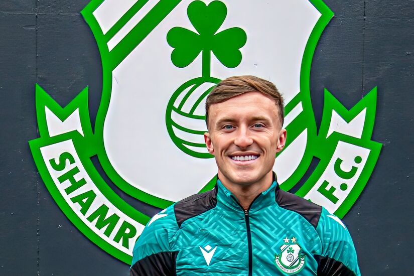 Danny Grant becomes the fifth former Bohemians player in the Hoops squad