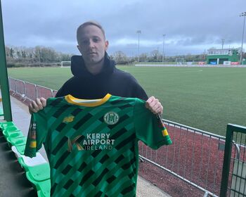 Valerii Dolia signs for Kerry FC